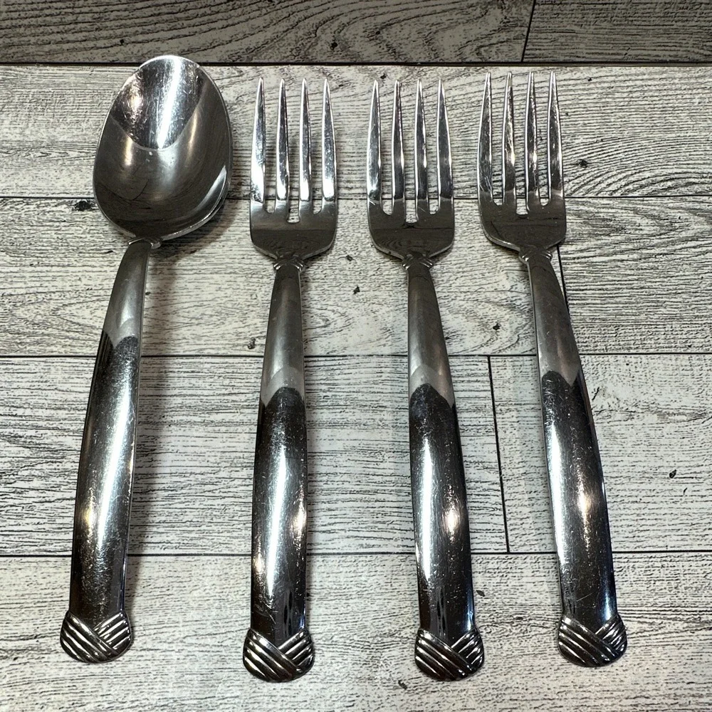 Oneida USA Rattan Stainless Steel Shiny Etched Flatware 4PC Vintage Fork/Spoon